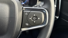 Volvo XC40 2.0 B3P Core 5dr Auto Petrol Estate